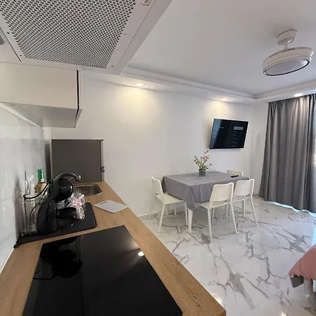 Estudio Golf Del Sur, Lovely Tenerife Apartment *