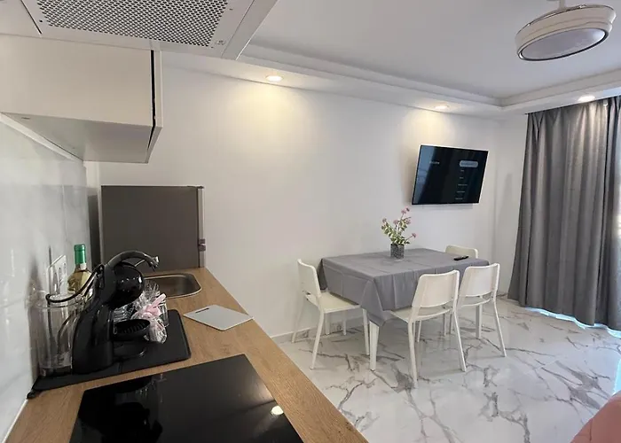 Estudio Golf Del Sur, Lovely Tenerife Apartament *